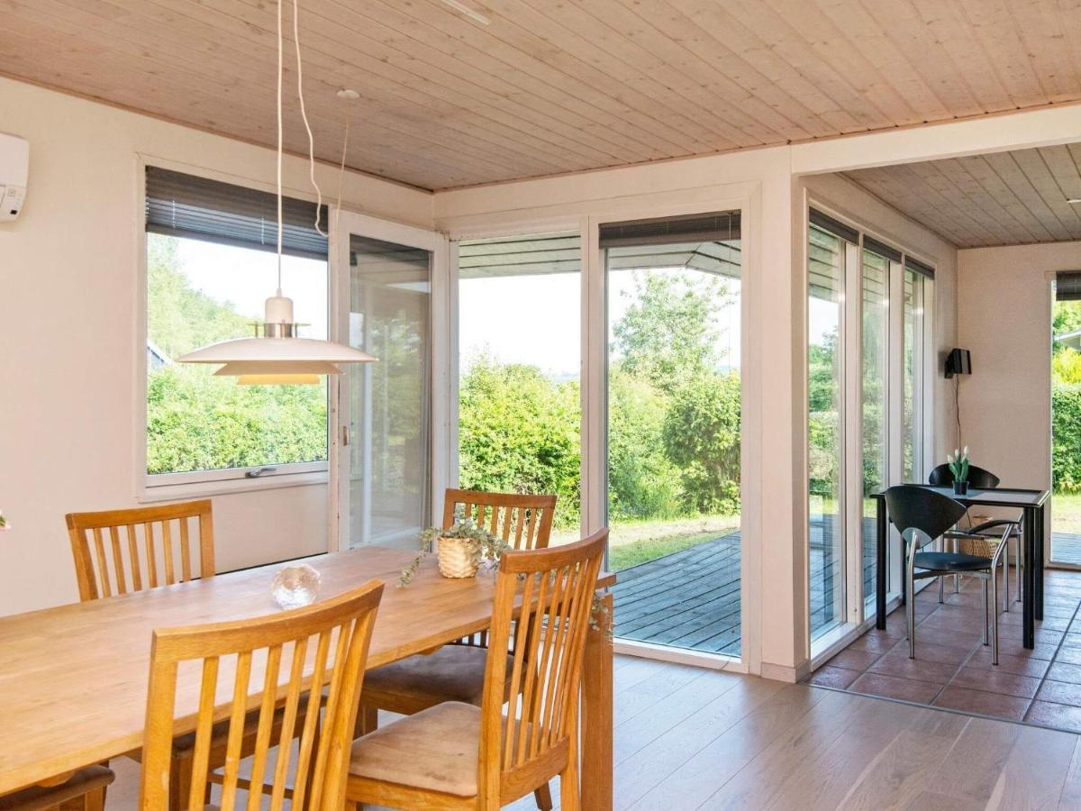 4 Person Holiday Home In B Rkop Børkop Екстериор снимка