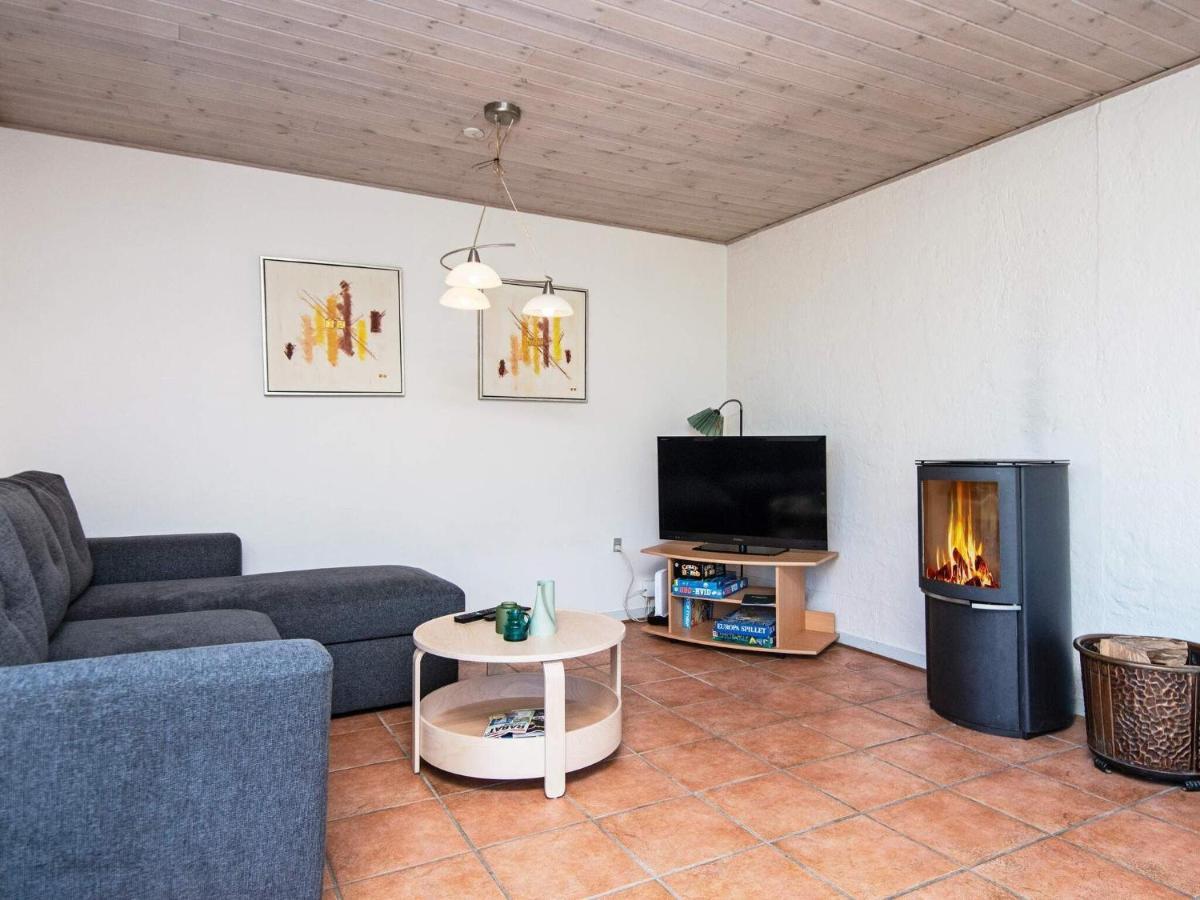 4 Person Holiday Home In B Rkop Børkop Екстериор снимка